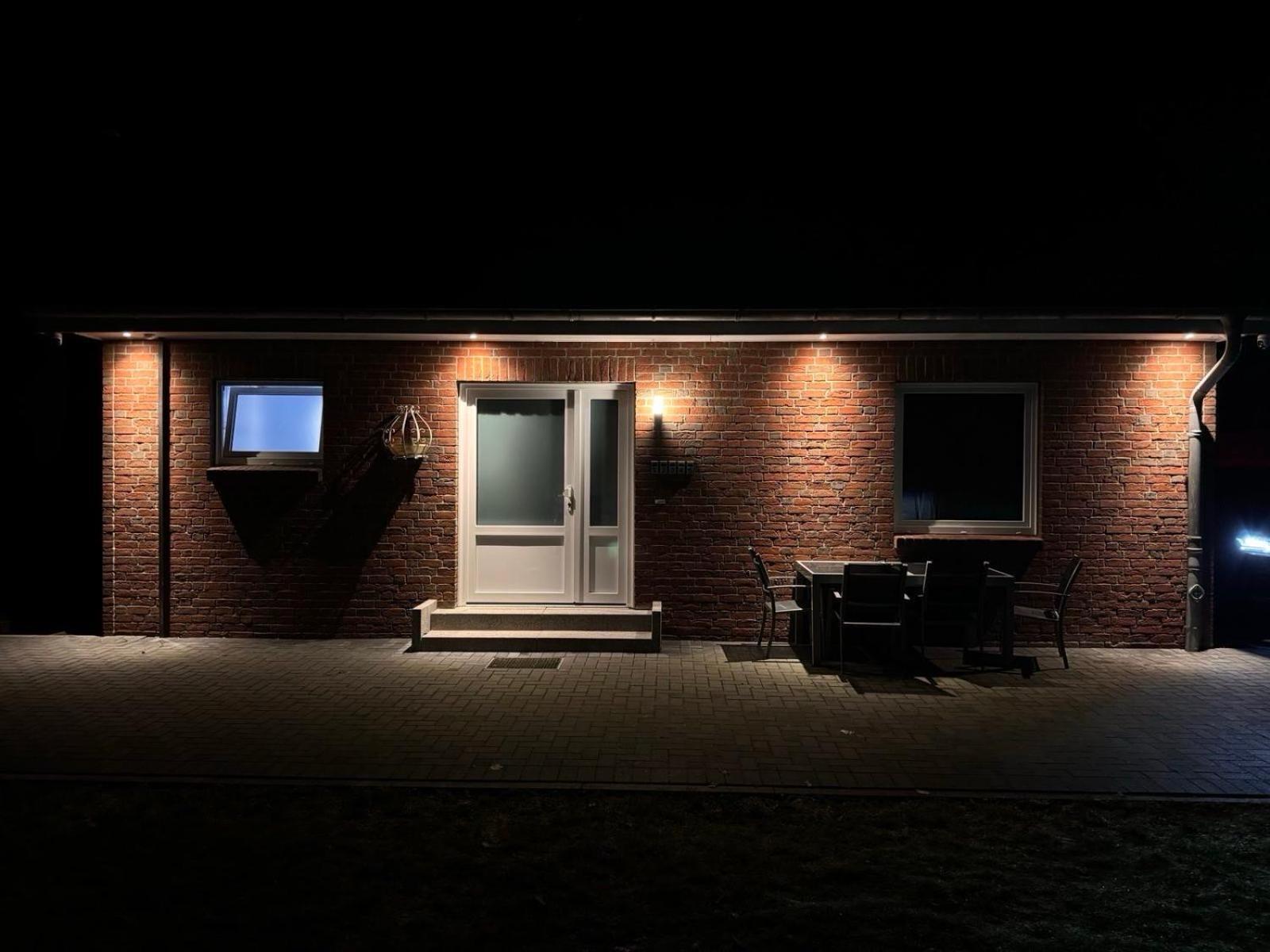 Apartamento Raum Fur Ruhe Im Norden Neumünster Exterior foto